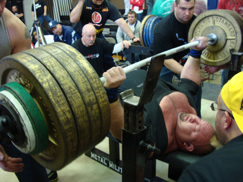 Donnie Thompson hits biggest total in powerlifting history