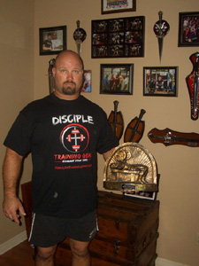 Tom's Wall of Fame - Powerlifting Trophies and Pictures